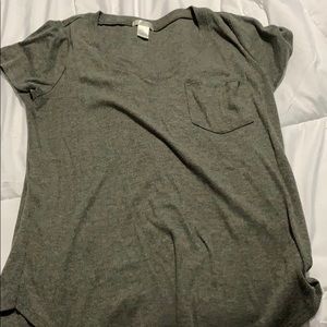 Grey t shirt